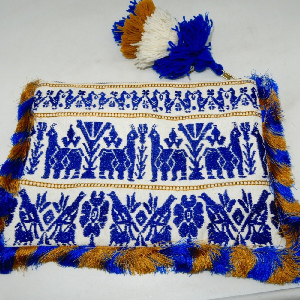 FIGUE woven in India pom pom BAG